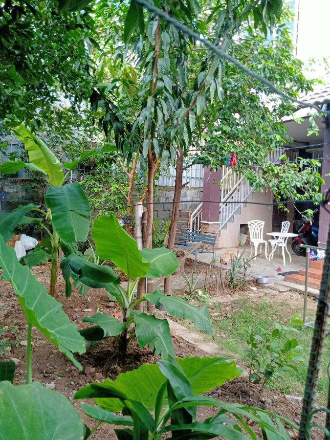 Kol House Acomodação com café da manhã Phnom Penh Exterior foto