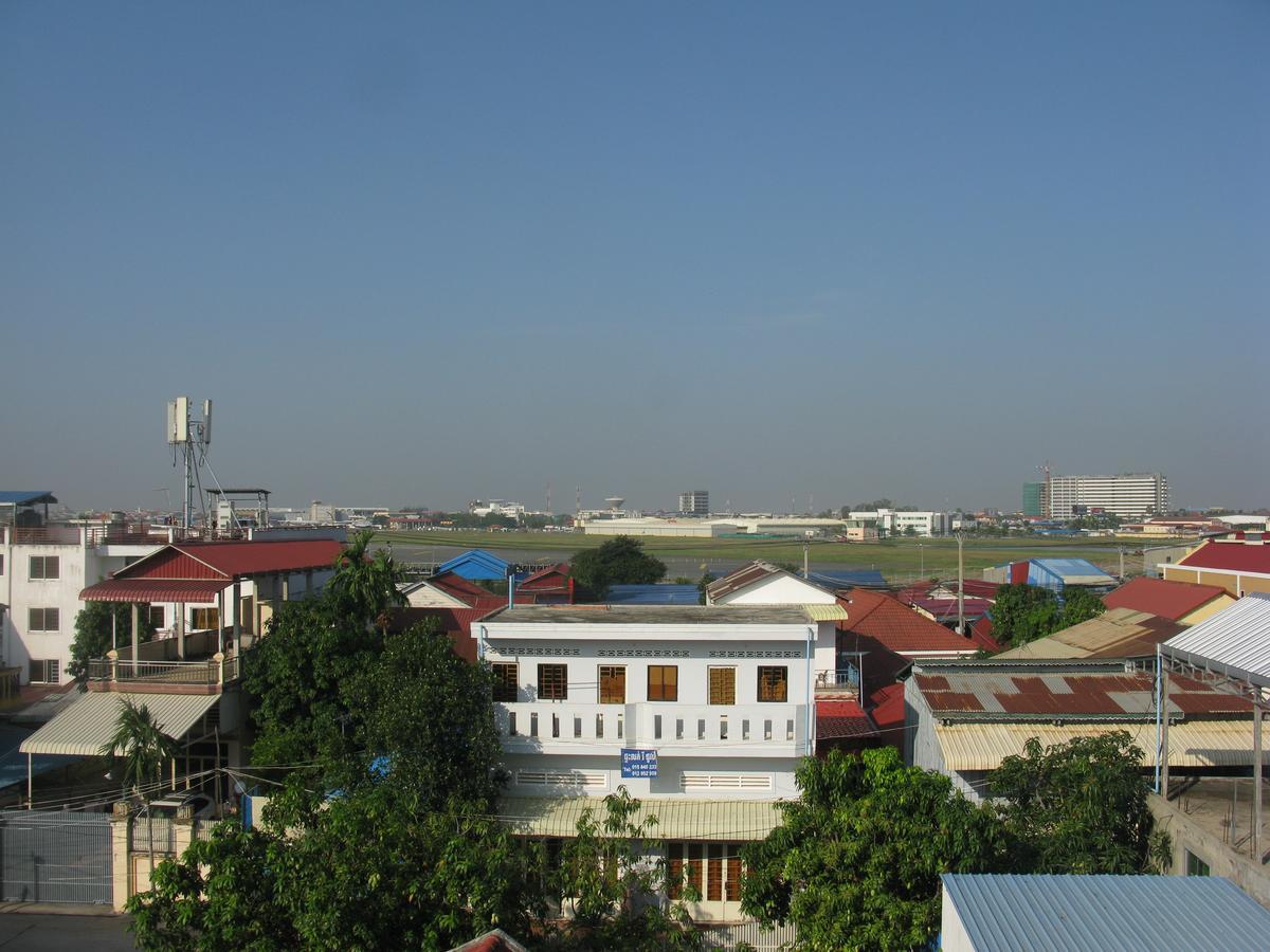Kol House Acomodação com café da manhã Phnom Penh Exterior foto